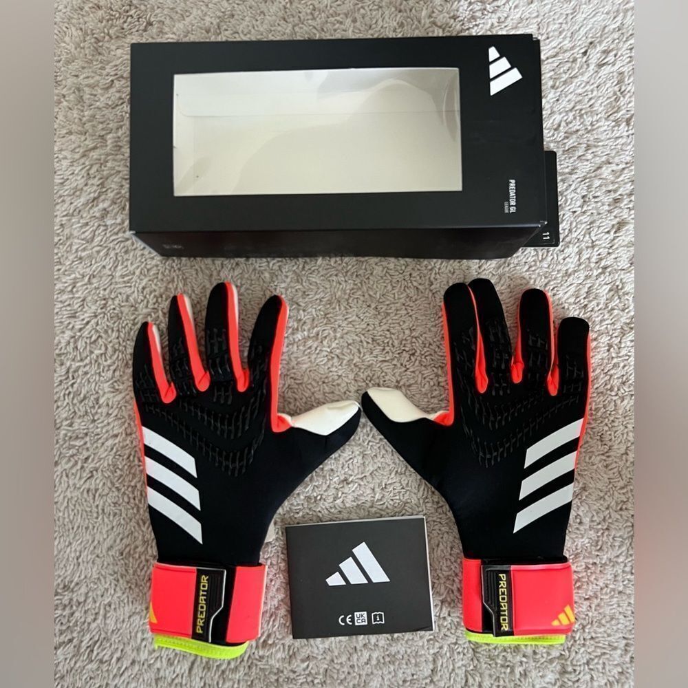 Adidas Goalkeeper Goalie Gloves Predator GL LGE Black